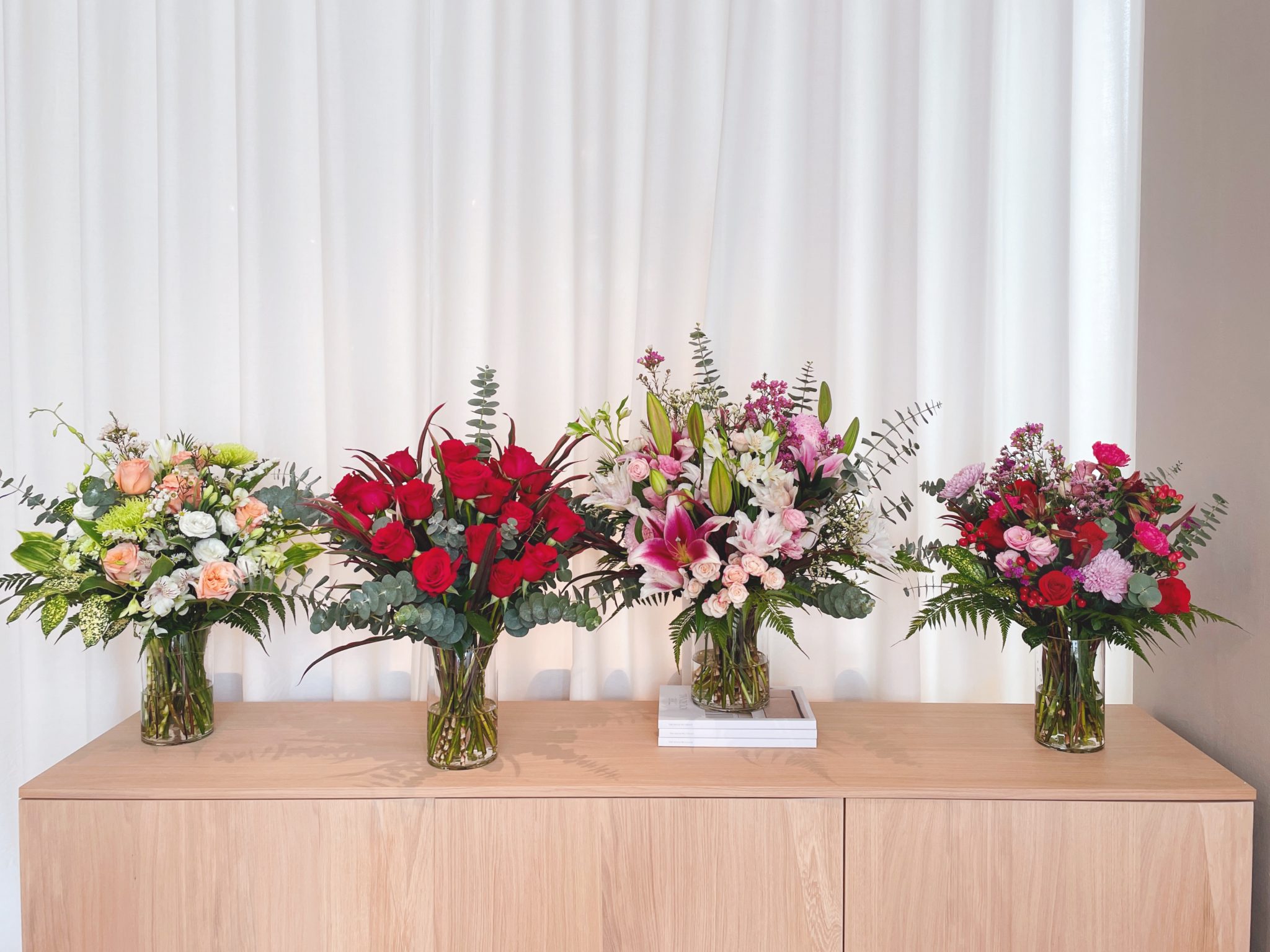 Valentine's Day Flowers, Bouquets, Vase Arrangements